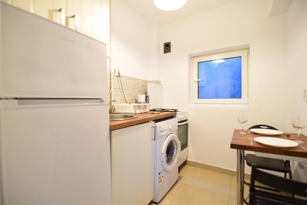 Scandinavian Style Apartment With Panoramic View บูคาเรสต์ ภายนอก รูปภาพ